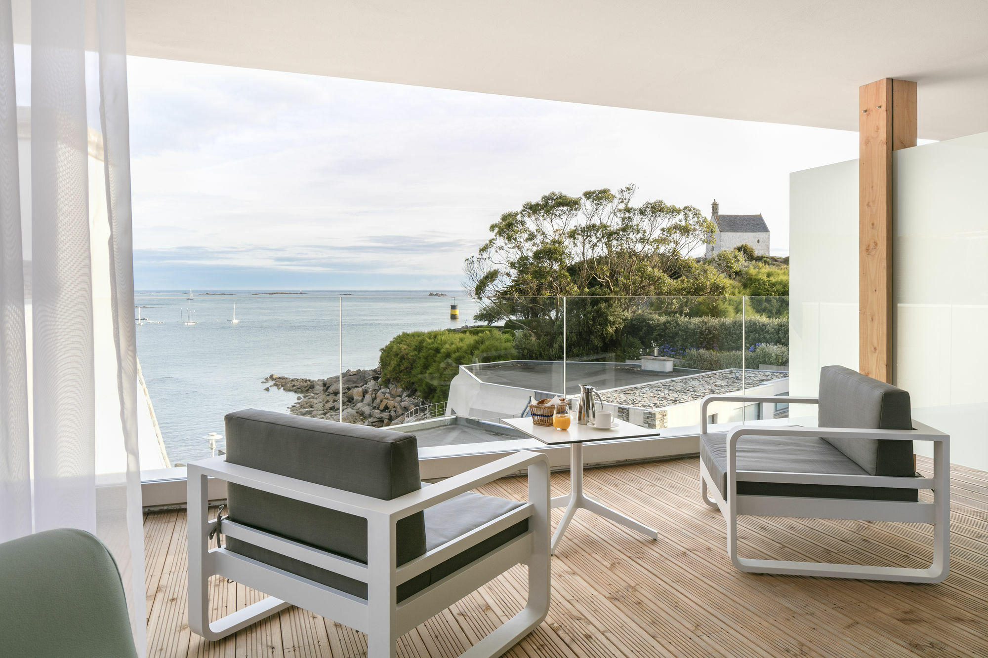 Relais & Chateaux Le Brittany & Hotel Roscoff